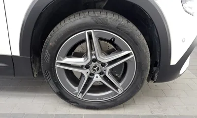 Mercedes-Benz GLB-Class 2020, 126889 км, за 19557.32 USD