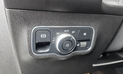 Mercedes-Benz GLB-Class 2020, 126889 км, за 19557.32 USD - фото 18