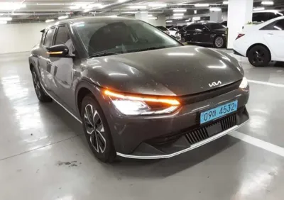 Kia EV6 2023, 91323 км, за 4215.46 USD - фото 8