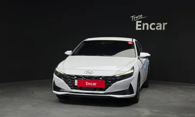 Hyundai Avante 2023, 63156 км, за 10765.39 USD