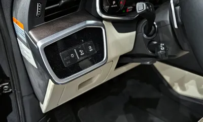 Audi A6 2023, 24438 км, за 24777 USD - фото 16