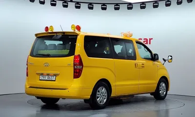 Hyundai Starex 2016, 49874 км, за 8543.04 USD