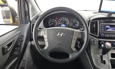 Hyundai Starex 2016, 49874 км, за 8543.04 USD - фото 13