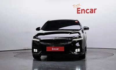 Kia K7 2017, 191831 км, за 5939.87 USD