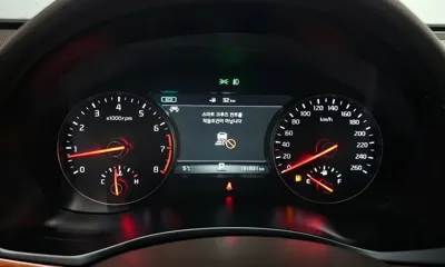 Kia K7 2017, 191831 км, за 5939.87 USD - фото 8
