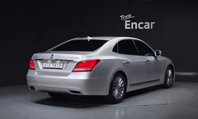 Hyundai Equus 2013, 232370 км, за 3246.16 USD