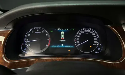 Hyundai Equus 2013, 232370 км, за 3243.84 USD - фото 8