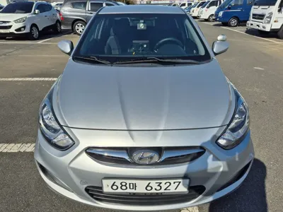 Hyundai Accent 2014, 54375 км, за 2925.31 USD