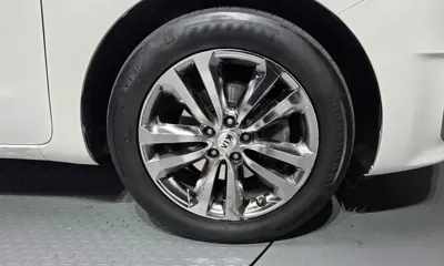 Kia Canival 2016, 233971 км, за 5279.15 USD