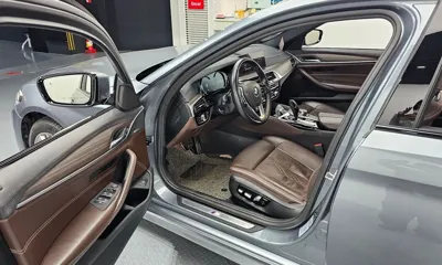 BMW 5-Series 2017, 75745 км, за 14651.29 USD - фото 10