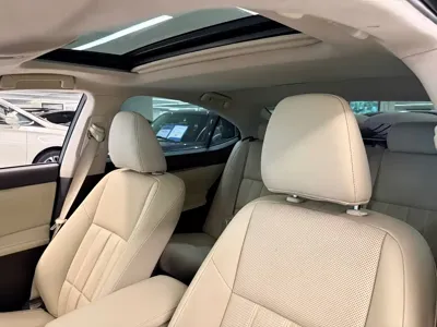 Lexus ES 2016, 160000 км, за 13526.04 USD - фото 11