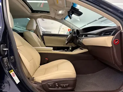 Lexus ES 2016, 160000 км, за 13526.04 USD - фото 12