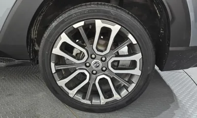 KG_Mobility_Ssangyong Torres 2023, 42797 км, за 12078.25 USD - фото 21