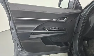 KG_Mobility_Ssangyong Torres 2023, 42797 км, за 12078.25 USD - фото 24