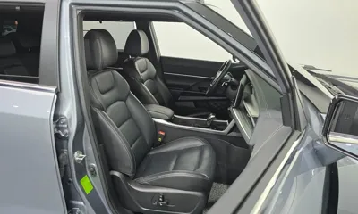KG_Mobility_Ssangyong Torres 2023, 42797 км, за 12078.25 USD - фото 26