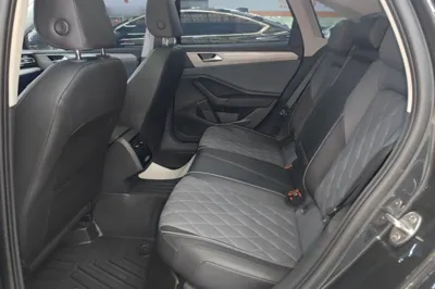 Volkswagen Sagitar 2023, 32500 км, за 13820 USD - фото 20