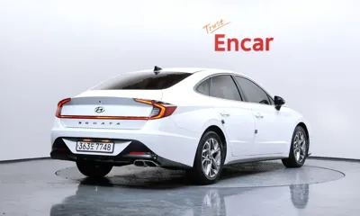 Hyundai Sonata 2021, 104389 км, за 10589.4 USD
