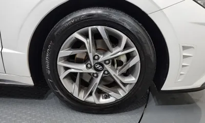Hyundai Sonata 2021, 104389 км, за 10589.4 USD