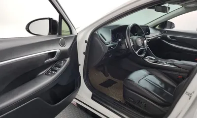 Hyundai Sonata 2021, 104389 км, за 10589.4 USD - фото 10