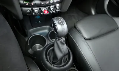 MINI Cooper 2019, 42100 км, за 9458.75 USD - фото 9