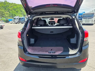 Hyundai Tucson 2012, 125000 км, за 3386.08 USD