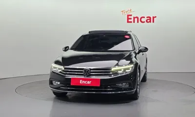 Volkswagen Passat 2022, 40286 км, за 21539.48 USD