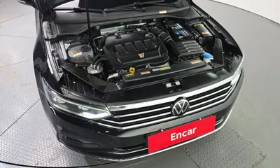 Volkswagen Passat 2022, 40286 км, за 21539.48 USD - фото 6