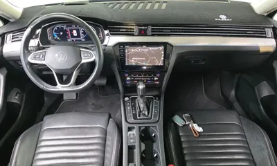 Volkswagen Passat 2022, 40286 км, за 21539.48 USD - фото 7