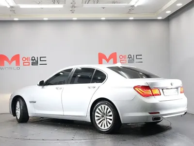 BMW 7-Series 2011, 274222 км, за 3940.39 USD