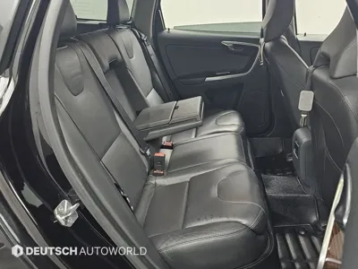 Volvo XC60 2017, 91918 км, за 9780.75 USD - фото 12