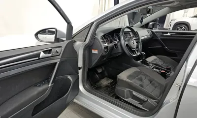 Volkswagen Golf 2015, 124544 км, за 5912.92 USD - фото 10