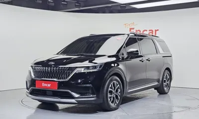 Kia Canival · 2021 год