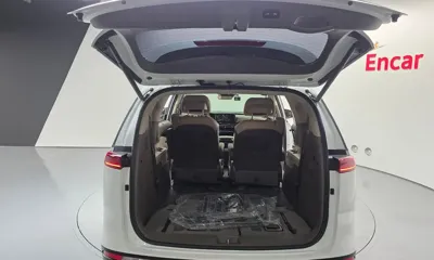 Kia Canival 2021, 50352 км, за 21341.26 USD - фото 20