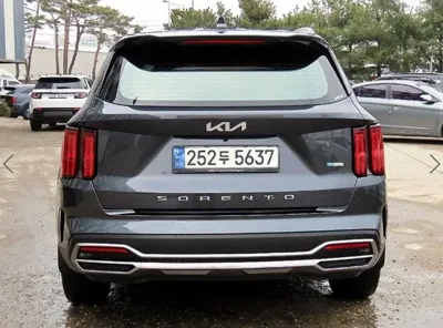 Kia Sorento 2022, 129541 км, за 15682.03 USD