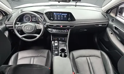 Hyundai Sonata 2023, 31108 км, за 17592.23 USD - фото 7
