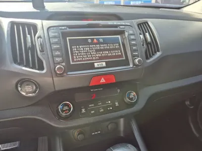 Kia Sportage 2011, 70000 км, за 5218.59 USD - фото 17