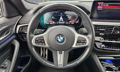 BMW 5-Series 2023, 35317 км, за 27647.7 USD - фото 13