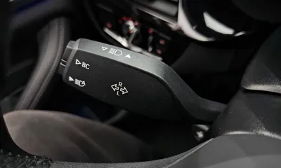 BMW 5-Series 2023, 35317 км, за 27647.7 USD - фото 30