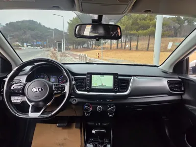 Kia Stonic 2019, 119250 км, за 6564.26 USD - фото 7