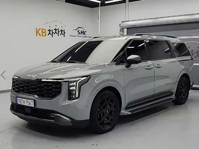 Kia Canival · 2025 год