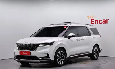 Kia Canival · 2023 год