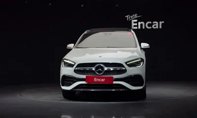 Mercedes-Benz GLA-Class 2020, 76130 км, за 17915.32 USD