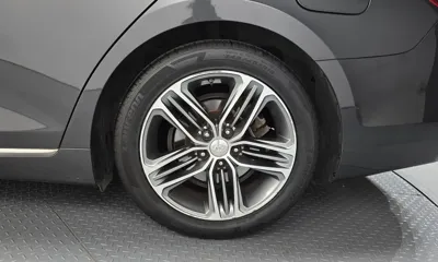 Hyundai Grandeur 2017, 163906 км, за 6824.1 USD - фото 21