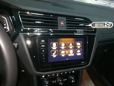 Volkswagen Tiguan L 2020, 108300 км, за 12610.11 USD - фото 13