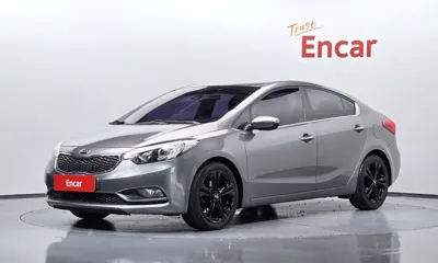 Kia K3 · 2015 год