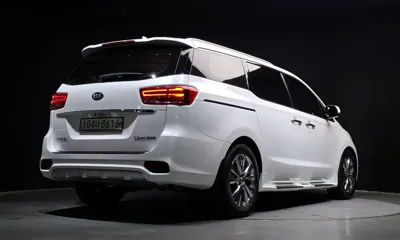 Kia Canival 2020, 42605 км, за 15504.89 USD