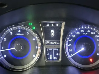 Hyundai Grandeur 2016, 143847 км, за 4135.49 USD - фото 6