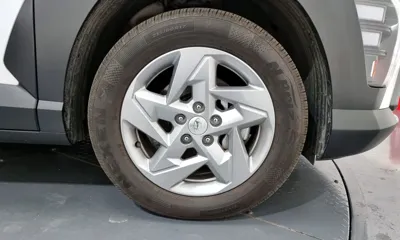 Hyundai Kona 2023, 52978 км, за 15165.55 USD