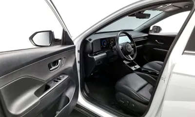 Hyundai Kona 2023, 52978 км, за 15165.55 USD - фото 10