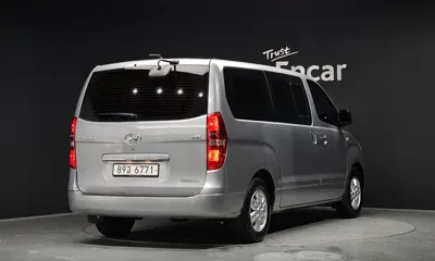 Hyundai Starex 2017, 144293 км, за 5616.12 USD